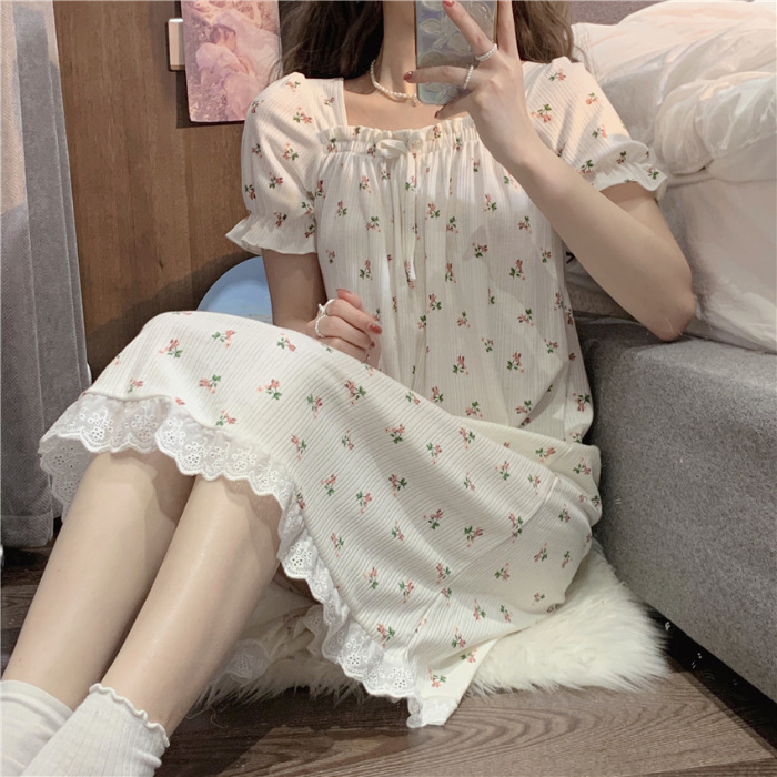 2023 Verano nuevo camisón de estilo princesa de manga corta de las mujeres ropa de casa pijamas de celebridad de Internet puro deseo falda se puede usar fuera
