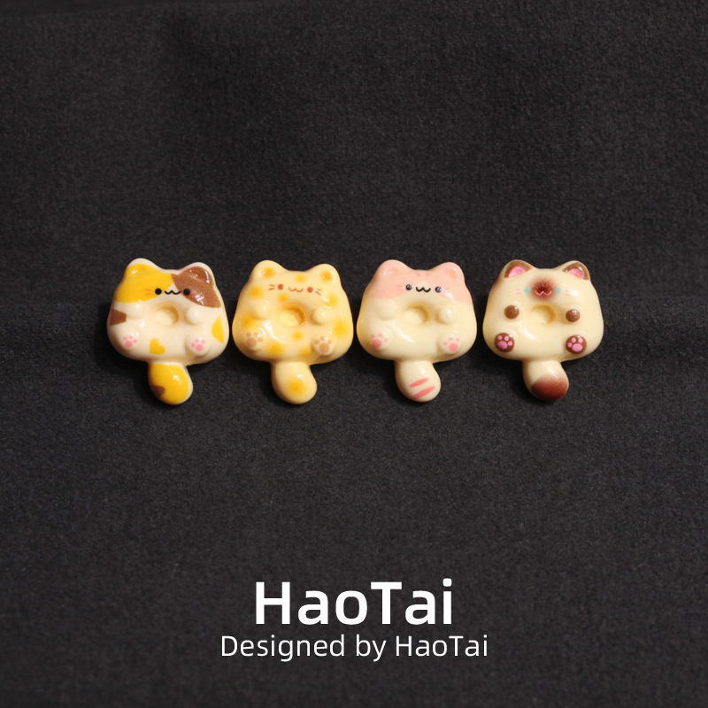 Cute Cartoon Kitten Donut Brooch Badge Badge Clothing Bag Accessories Decorative Trinkets Supply