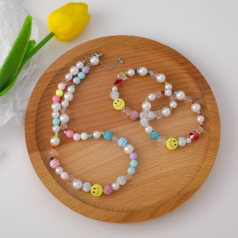 Fashion beaded smiley face pearl crystal bracelet necklace setpicture1