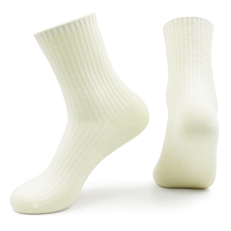 2024 nuevos calcetines de algodón puro transfronterizos desodorante de media pantorrilla para hombres sin hueso negro medias de hombre de negocios verano mujer