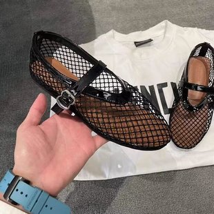 2024 New Ballet Flat Shoes Women's Buckle Patent Leather Comfortable Breathable Hollow Niche Shoes Large Size Wholesale
