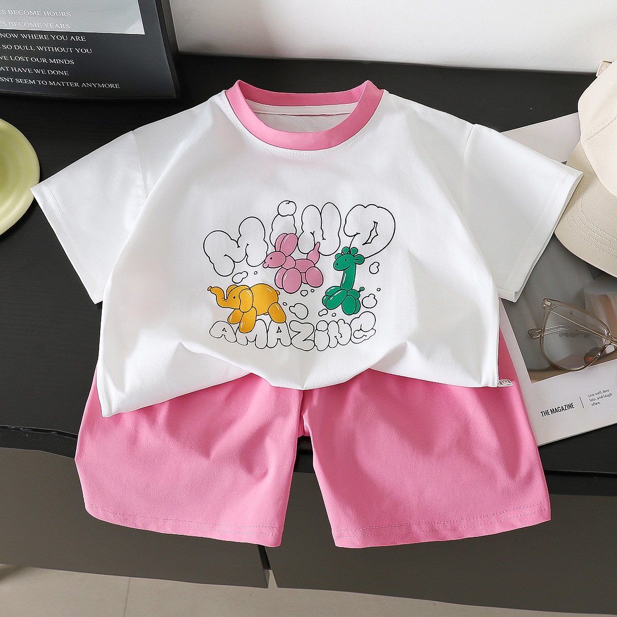 Set de manga corta para niños verano nuevo niño dibujos animados sueltos dos piezas set camiseta ropa de verano bebé ropa infantil