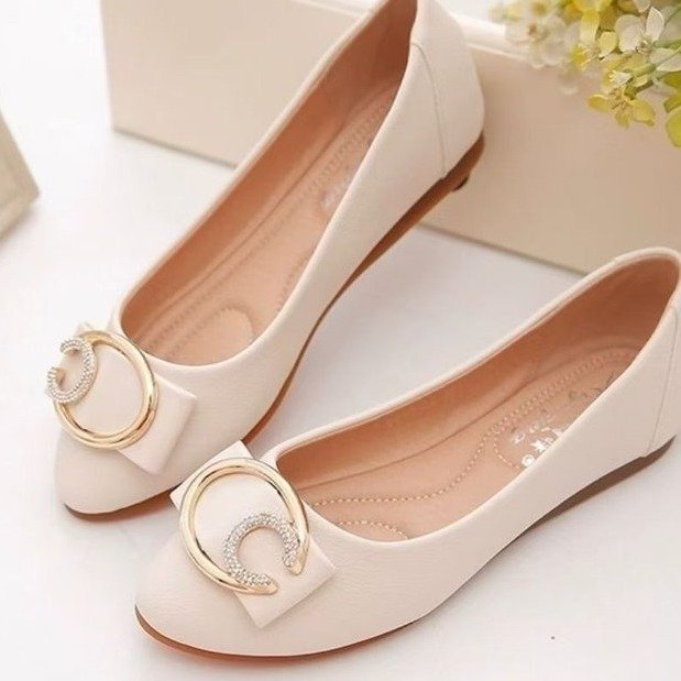 2026 verano de moda versátil de tendón de torón con suela plana con suela suave confortable desgaste de cabeza redonda de moda zapatos de una sola