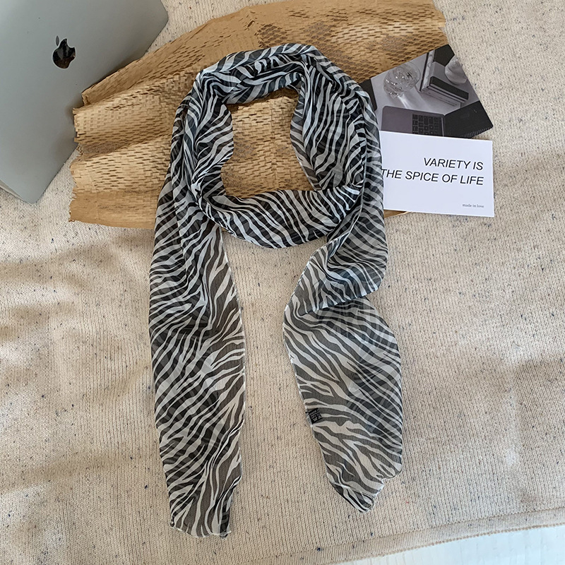 Patrón de cebra en blanco y negro