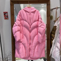 江南の家は厚いダウンジャケットの女性の中で長いタイプのゆったりとした高級なファッションの洋風のヨーロッパの商品が膝の婦人服のコートを越えます。