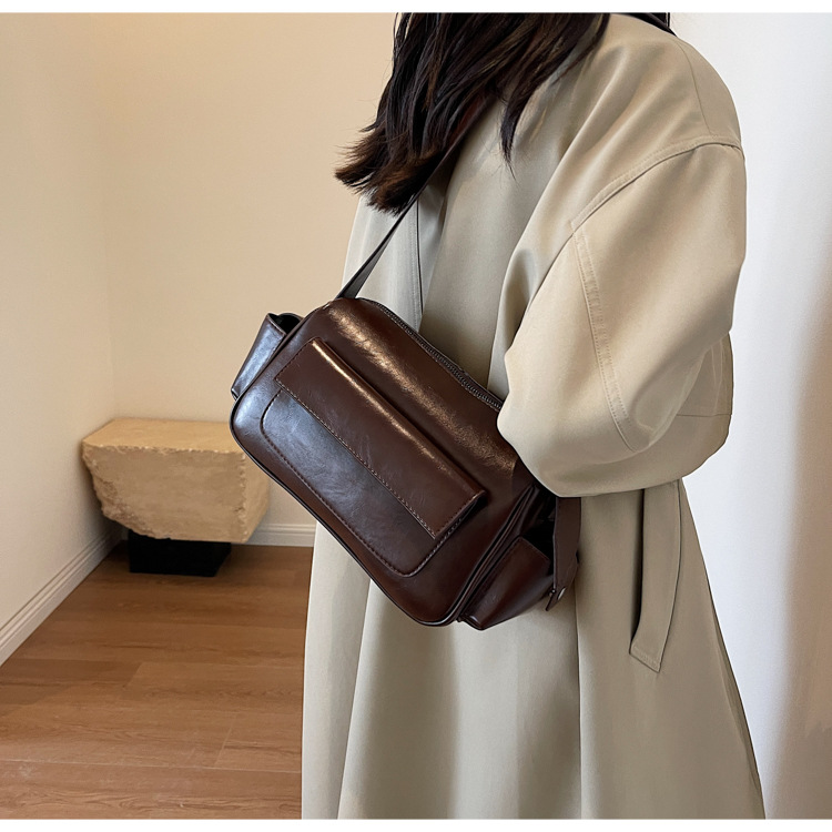 Borsa a tracolla versatile per donna 2023 autunno e inverno nuova borsa a tracolla retrò moda trendy texture di nicchia piccola borsa quadrata_voghion.com