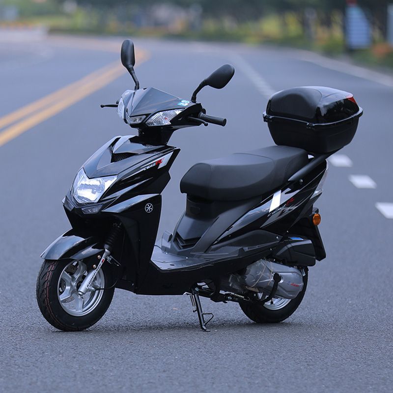 Nuevo hombre y mujer 125cc pedal de motocicleta combustible nacional cuatro inyección eléctrica puede llevar a la licencia de ahorro de combustible