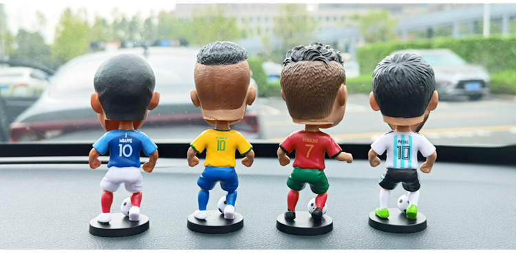 World Cup Football Star Figurines Car Ornaments Gifts for Boys Cristiano Ronaldo Haaland Spring-Loaded Bobblehead Dolls