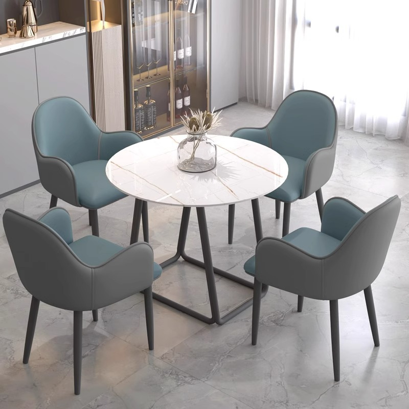 Silla de comedor nórdica de lujo ligero para el hogar silla de mesa de respaldo minimalista moderna para el hogar sala de estar silla de hotel de hierro forjado
