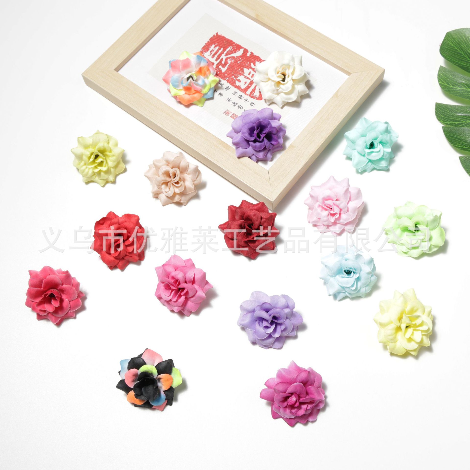 Flor de Seda Hecha a Mano de 5 cm para Bodas y Fotografía