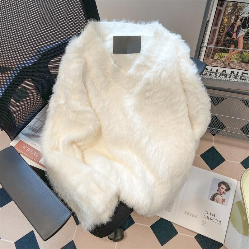 Autumn and Winter Thickened Soft Imitation Mink Velvet Collar Outer Sweater for Women with Gentle Style and Inner Knitted Sweater Top
