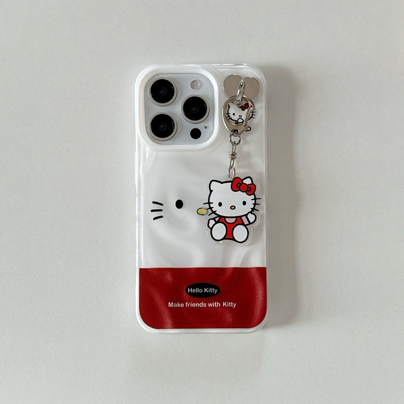 La expresión de oso plisado de niña es adecuada para iPhone16ProMax nuevo 15 funda para teléfono móvil Apple 13/14 hembra