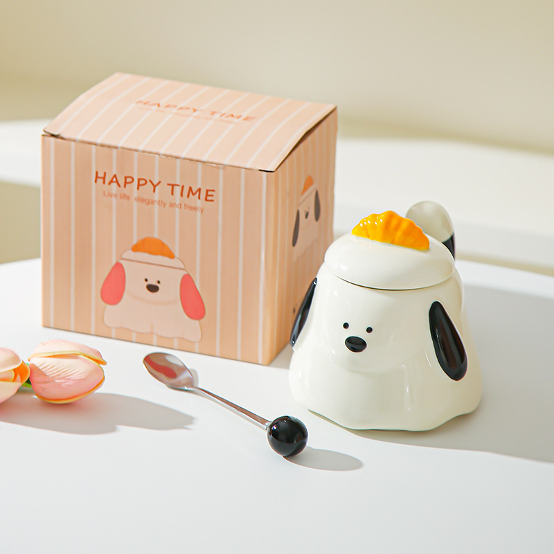 Cartoon dibujado a mano bolsas de corn de perro tazas de oficina encantadoras con tazas de agua cubiertas tazas de desayuno casero regalo de mano