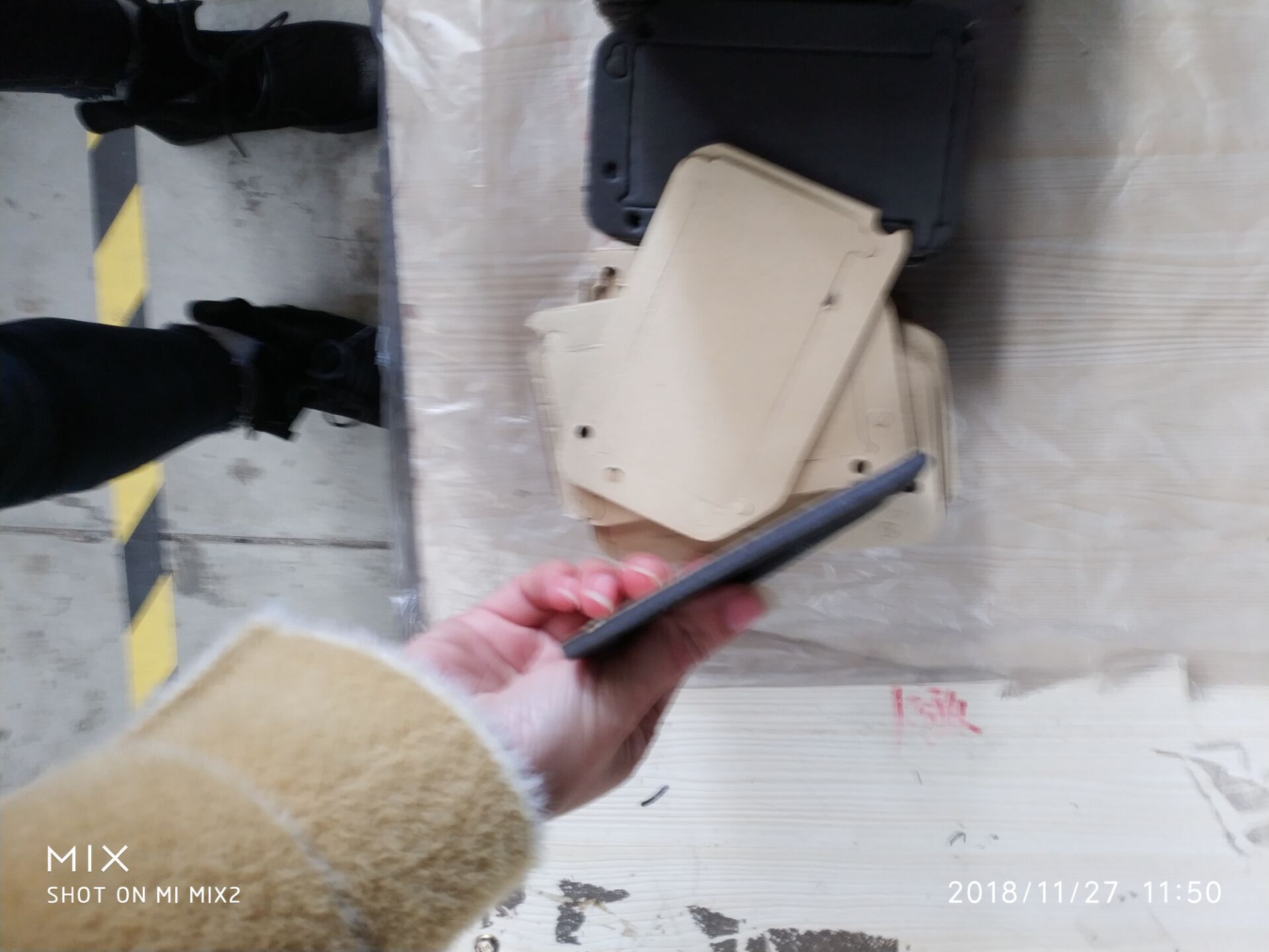 厂家供应单面带胶软EVA泡沫/自粘EVA手挡自粘泡沫海绵