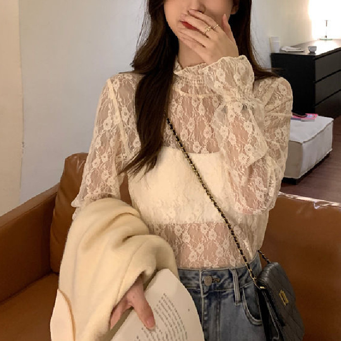 Black Thin Slightly See-Through Lace Shirt Long-Sleeved T-Shirt Sexy Spring and Summer Women's Chiffon Sexy Outer Blouse Top for Women