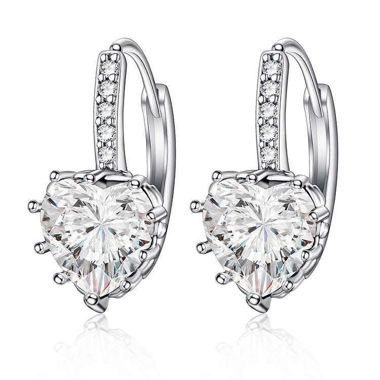 Pendientes de circonita en forma de corazón de hada, superventas transfronterizos, pendientes versátiles de alta gama, clips de oreja de moda con corazón clásico, venta al por mayor.