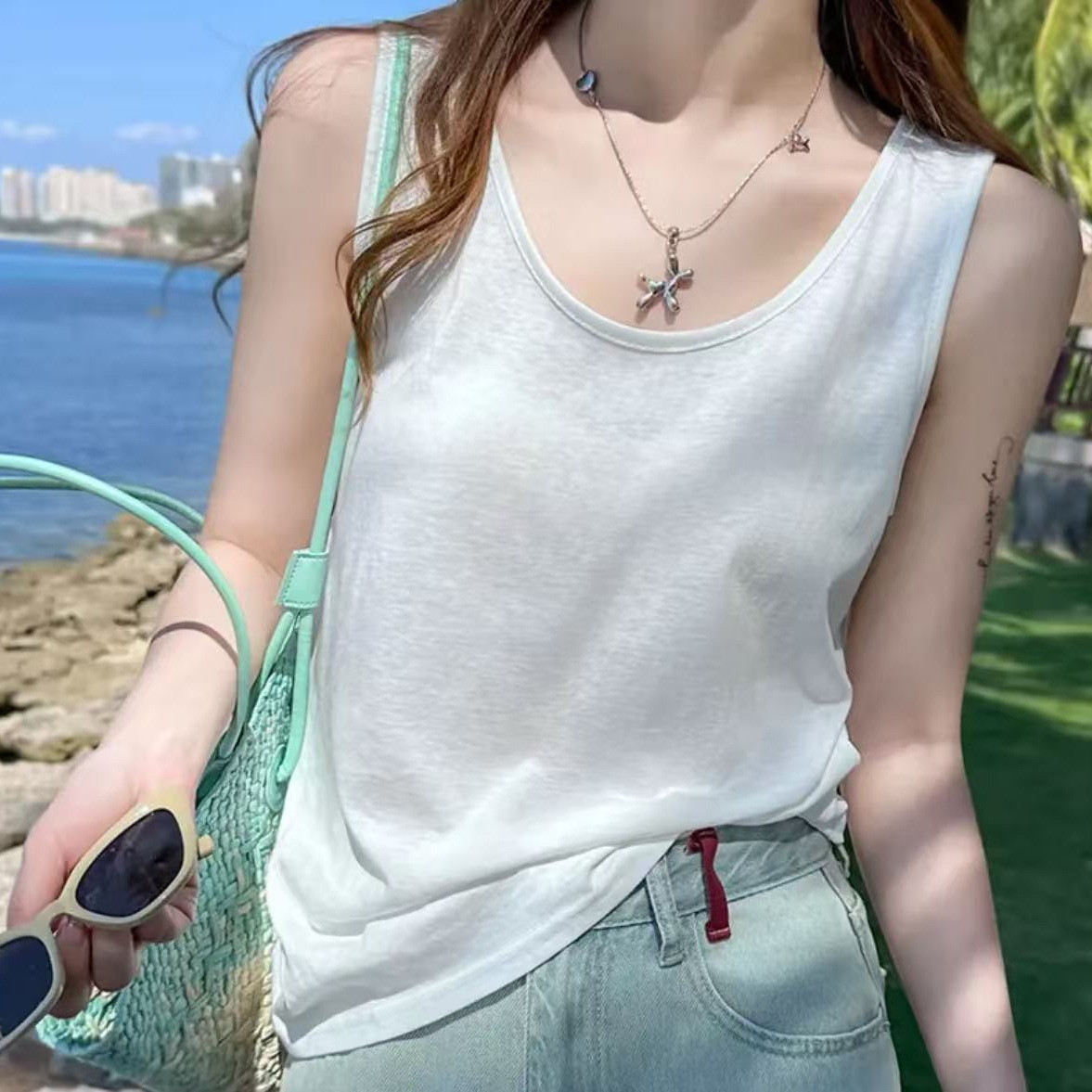 Summer base top with cups sleevless