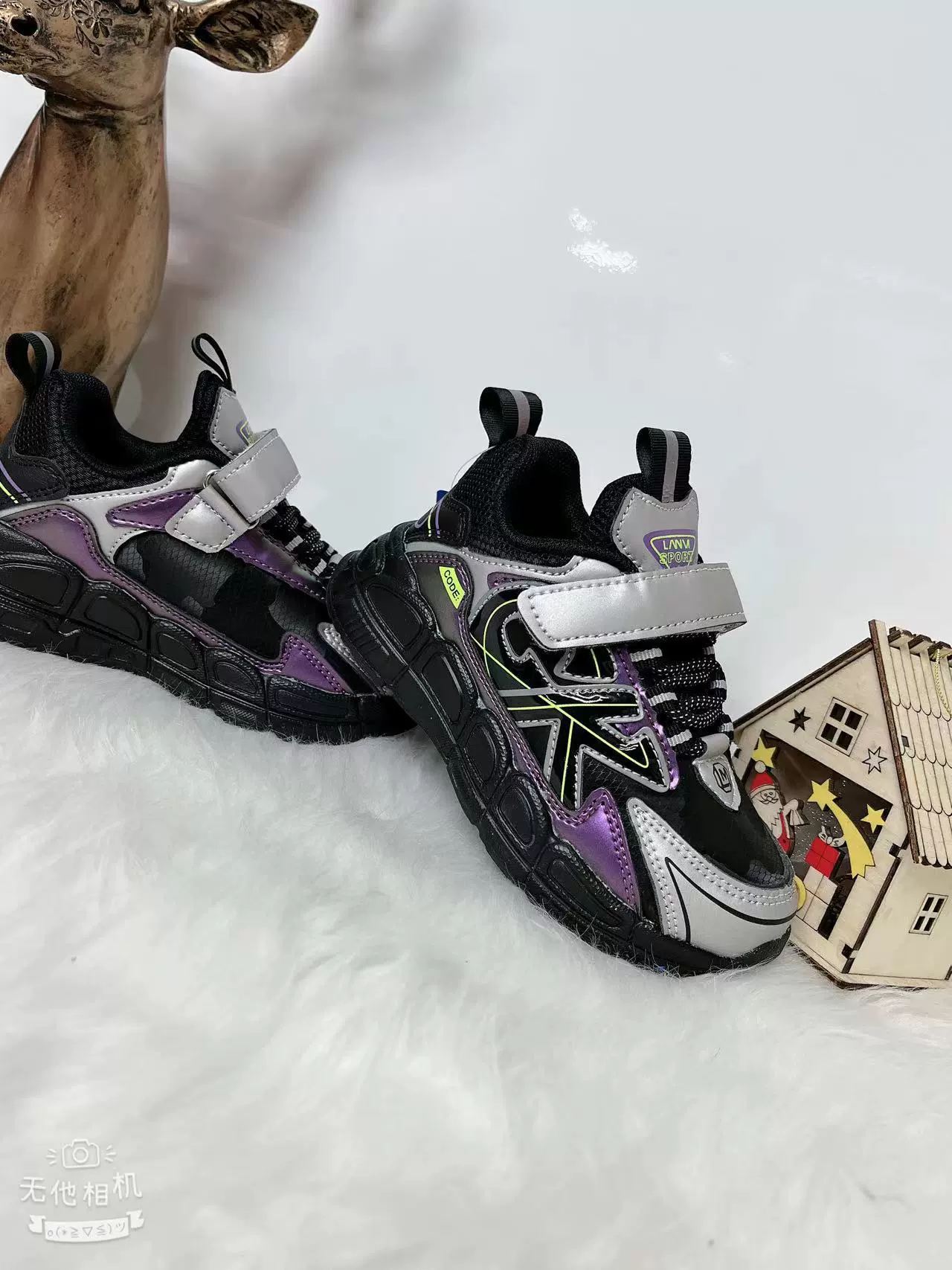 Fashionable spring sports shoes for men and women for black leather for leisure, European style, Physicals