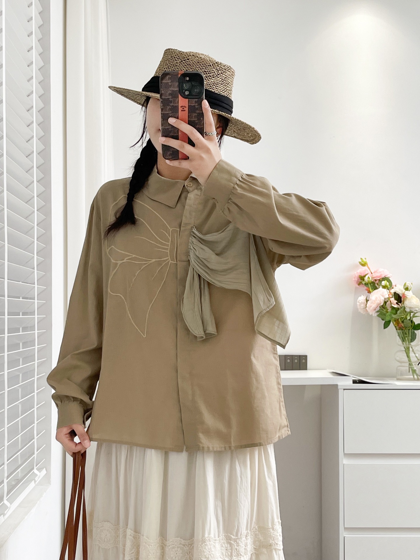 Spring design elegant solid color shirt with bow for leisure
