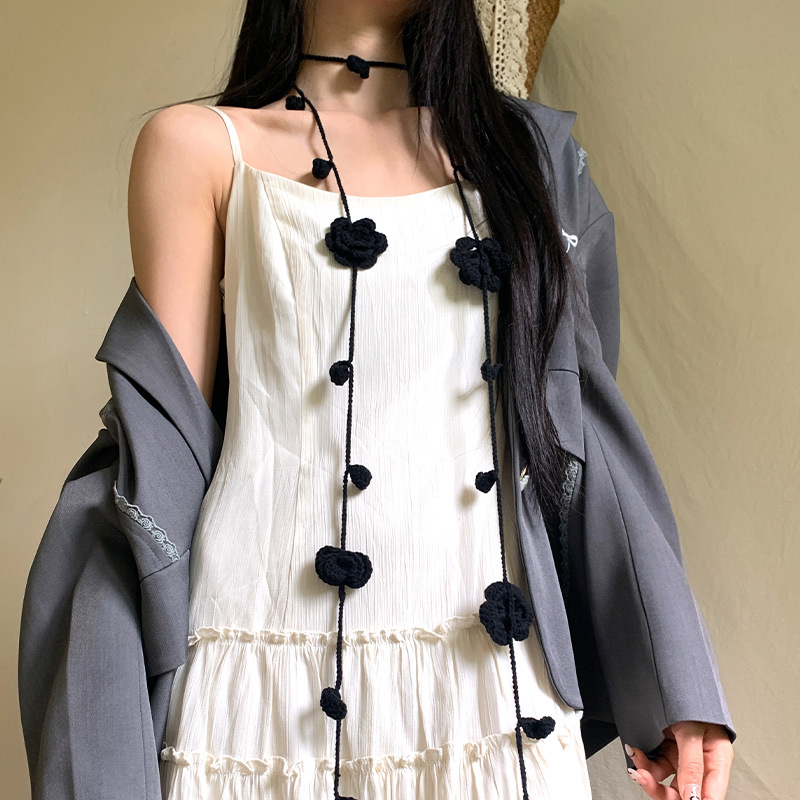 Rosas negras nicho tejido a mano bufandas de tiras delgadas y2k nicho accesorios de cuello collar