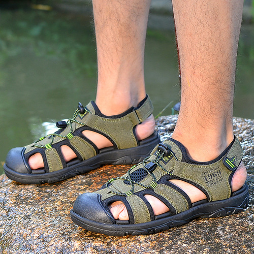 Men's Outdoor Hiking Cap Toe Shoes Leisure Soft Thick Sole Anti-Slip Sandals
