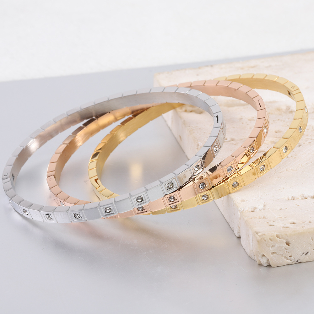 Bangle Classification Elegant Streetwear Solid Color Titanium Steel Inlay Zircon Bangle