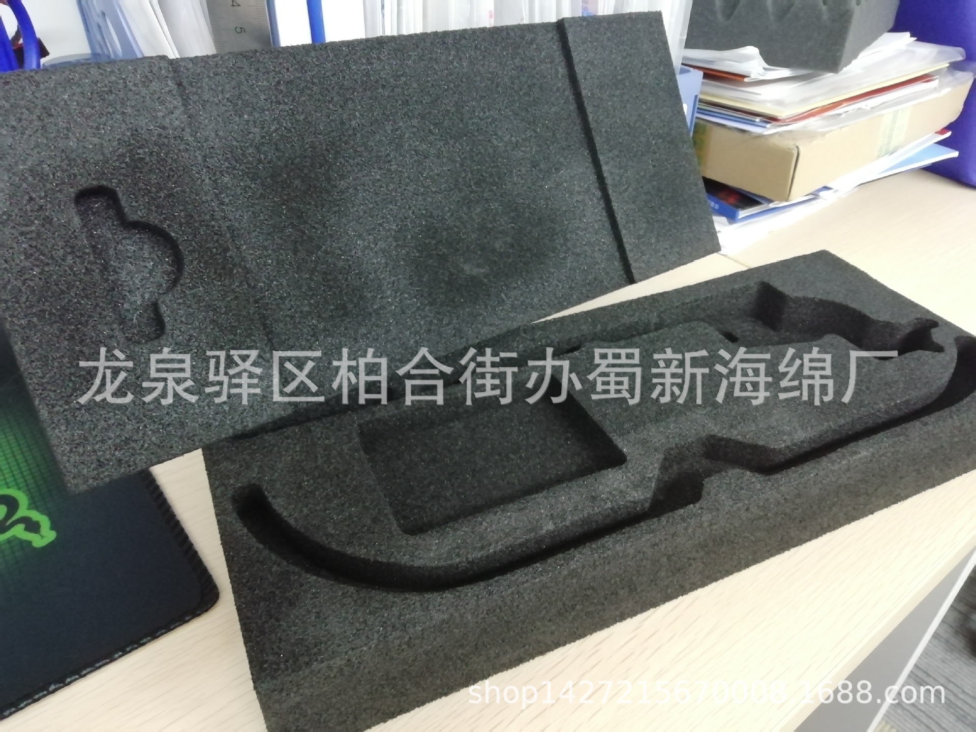 厂家供应黑色静电导电XPE内衬成型缓冲泡沫包装/黑色静电包装