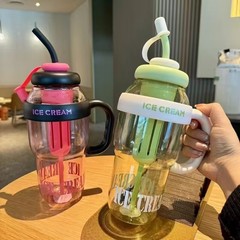 夏の新型高颜値巨覇ストローカッププラスチック大腹カップ大容量花カップハンドル付き大水筒