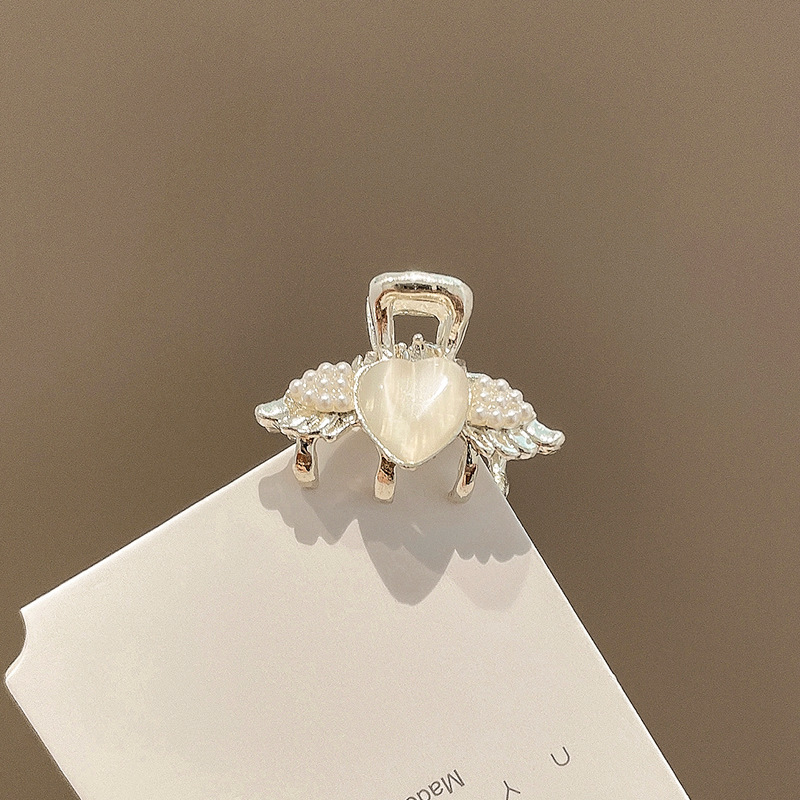 32 # 사랑의 날개 클립