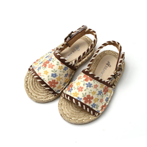 Korean style girls summer sandals wholesale comfortable princess shoes 2024 new style Velcro soft sole open toe beach shoes