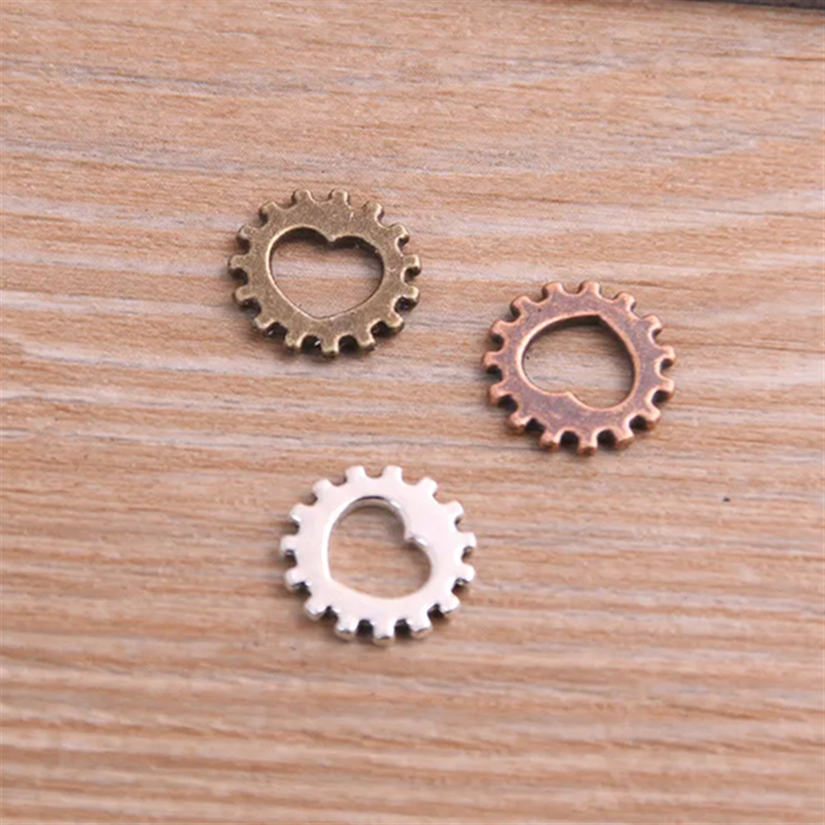 3色 DIY合金配件批发 孔机械齿轮迷你挂件 镂空圆形爱心齿轮12mm