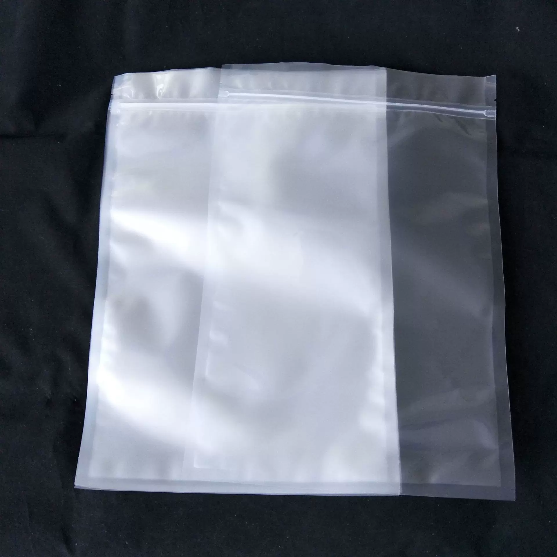26*38PET复CPP拉链密封拉骨袋透明塑料包装袋 服装自封包装袋批发