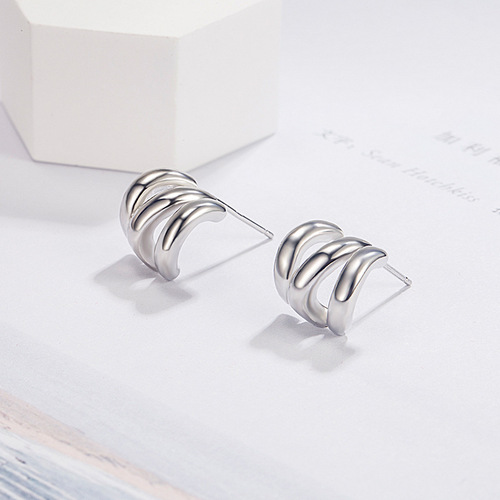 Metal three-layer small hoop earrings niche design high-end temperament earrings  new trendy unique earrings for women