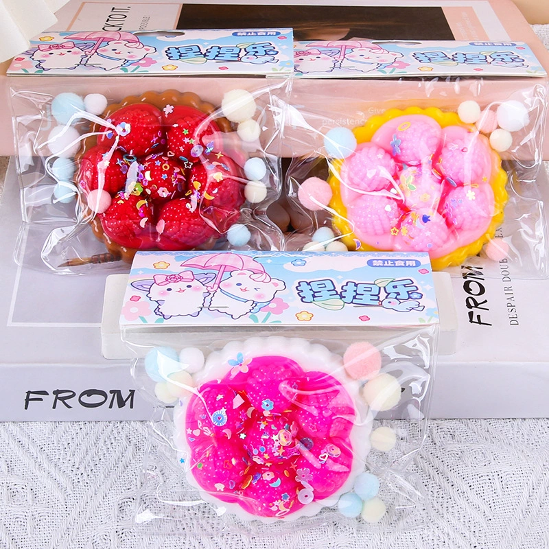 Зимние суперигрушки могут быть изготовлены по индивидуальному заказу для клиентов, специальные игрушки для снятия стресса, маленькие игрушки для снятия стресса, медленный отскок.