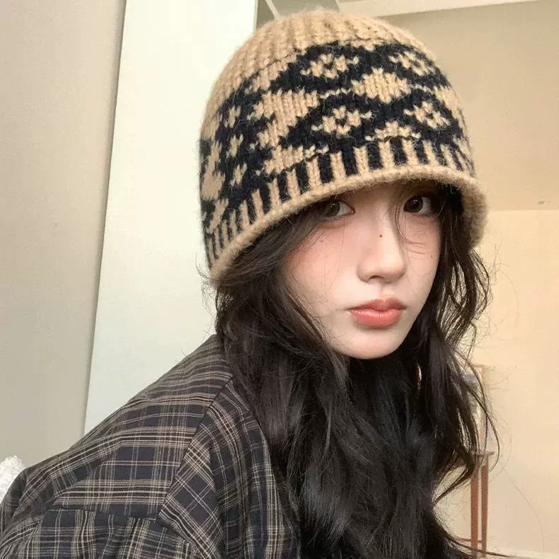 显脸小复古费尔岛针织毛线帽女秋冬季韩系百搭帽子保暖包头帽冷帽