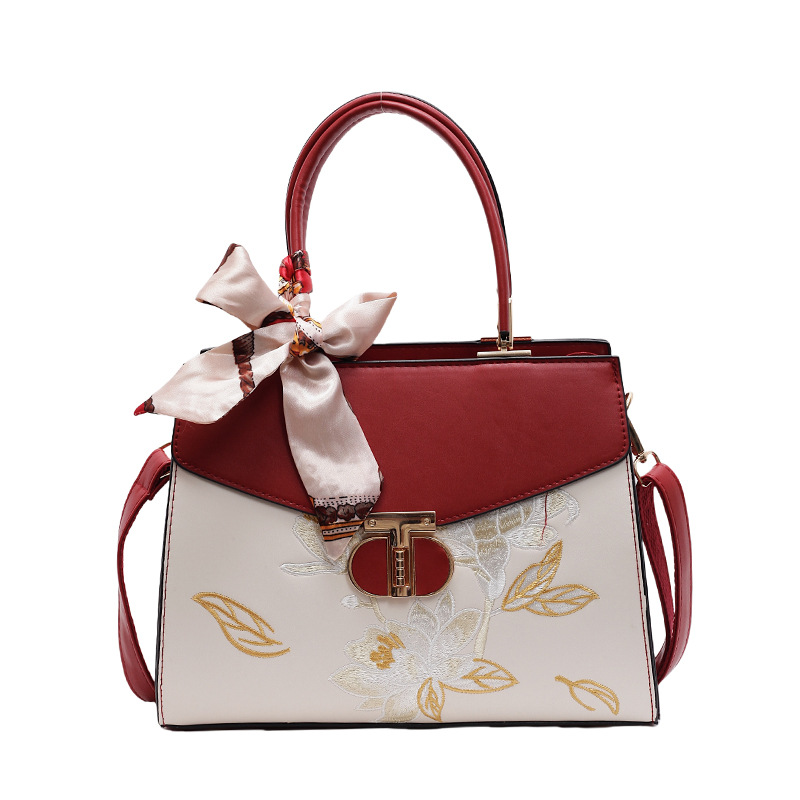 Light Luxury Women's Handbag New Niche Design National Style Embroidered Large Capacity Tote Bag For Moms And Commuting - Thumbnail 5