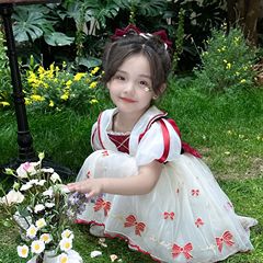 Girls 2024 Summer New Snow White Lolita Cute Princess Dress Children Short Sleeve Glowing June 1st Formal Dress Children's Dress