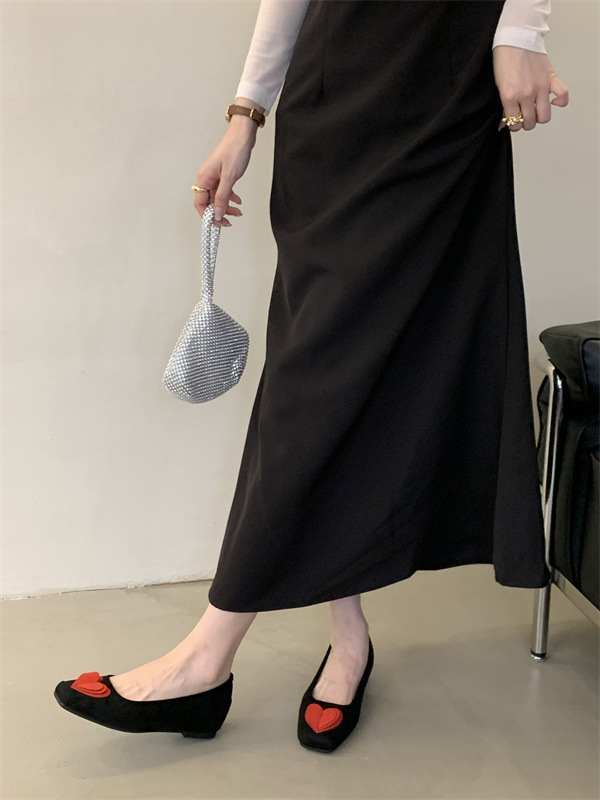 검은색