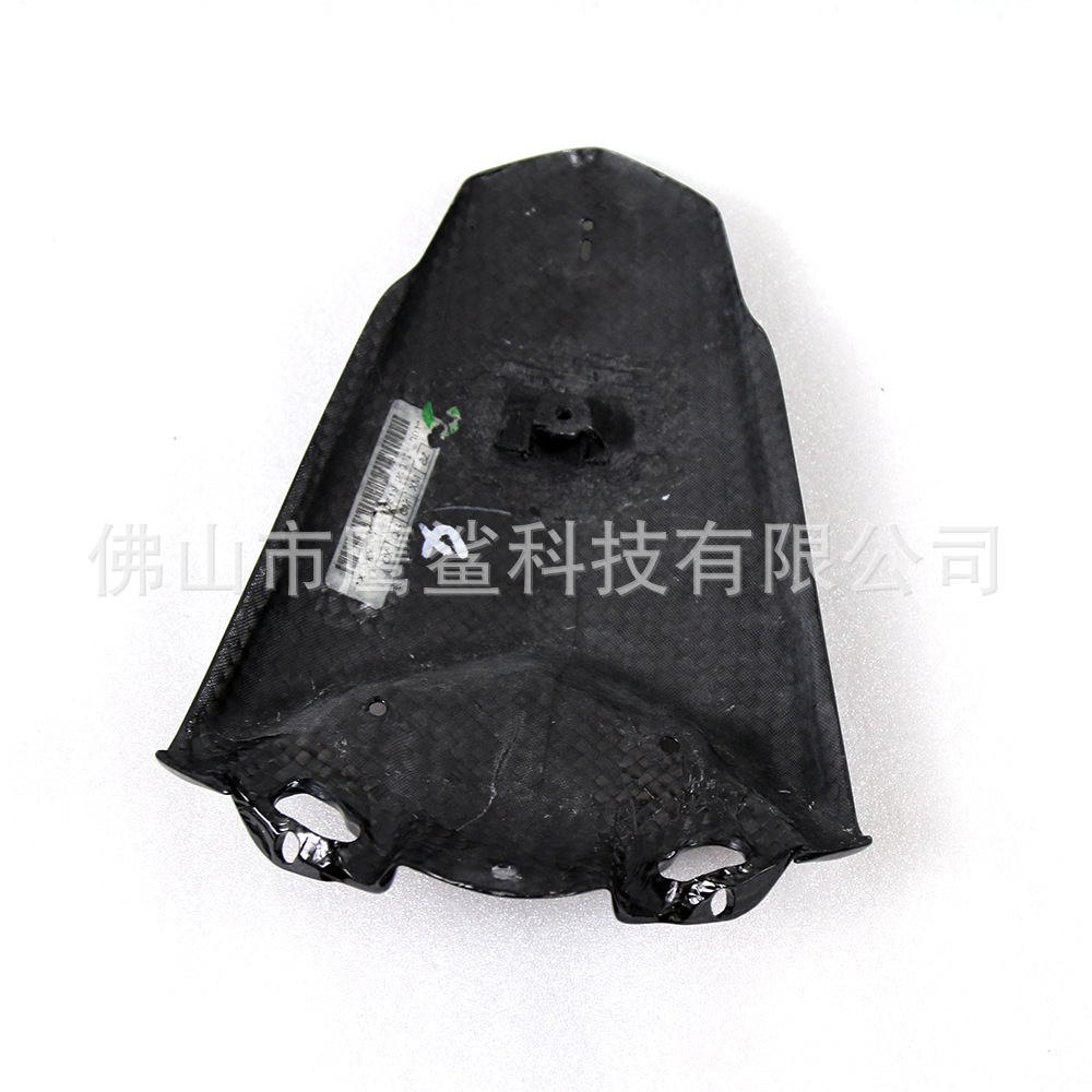 Suitable for Yamaha Yamaha R1/R1M Motorcycle Accessories Carbon Fiber Tailstock Protective Cover Shell 2015-19