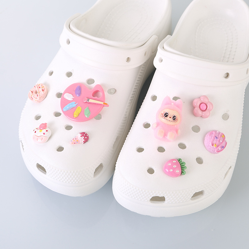 몰려든 핑크색 천