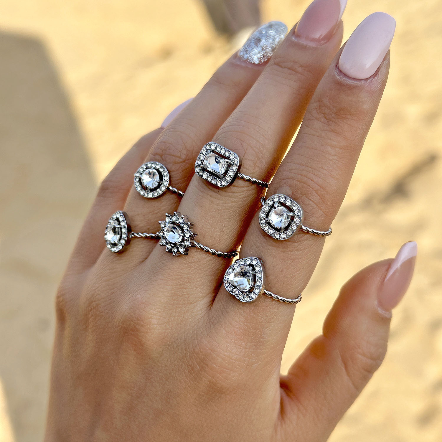 European and American Cross-Border Stainless Steel Square Dot Diamond Adjustable Ring High-End Elegant Cool Style Bridal Engagement Open Ring