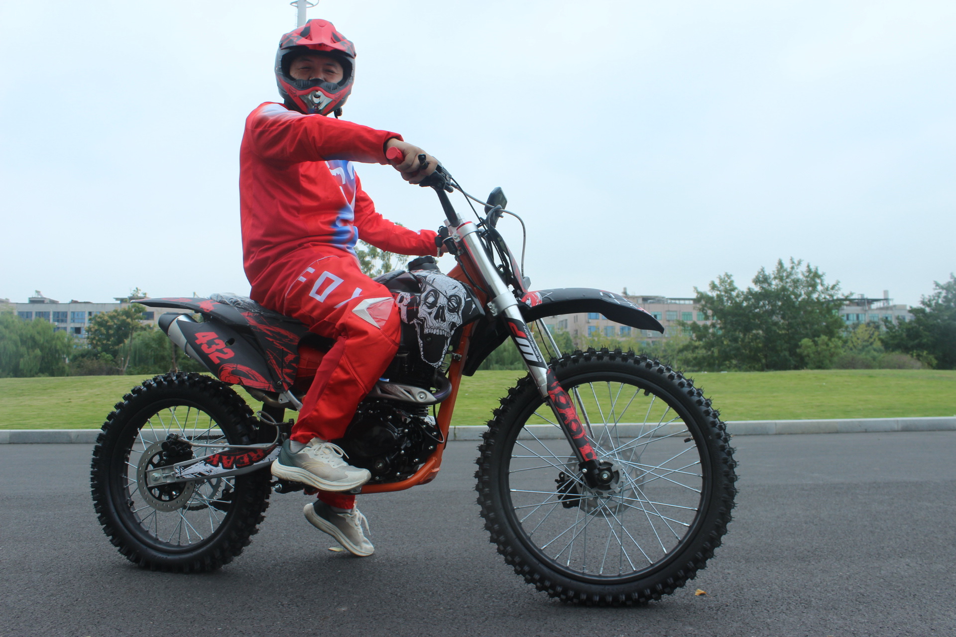 Factory Direct Sales 250Cc Off-Road Vehicle, Mountain Motorcycle, Two-Wheeled Racing Vehicle, Fuel Atv, All-Terrain Vehicle