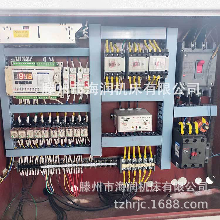 315T�����ֵ��¸ǰ�ѹ����SMCģѹѹ����