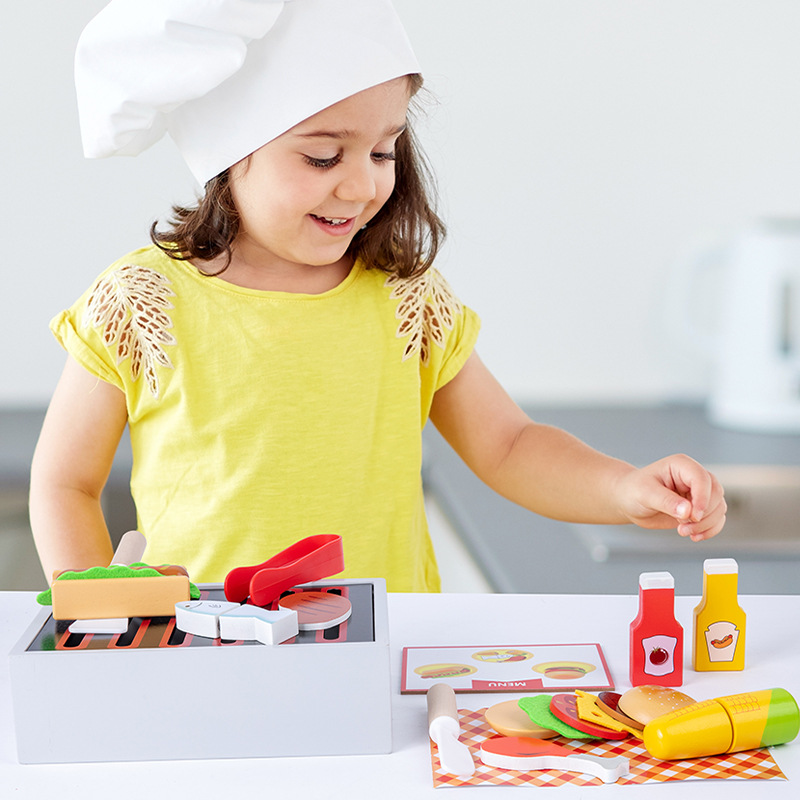 Fábrica directa en línea para niños niñas cocina pequeña juguetes de barbacoa set menú regalo de cumpleaños
