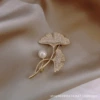 496-Ginkgo leaf