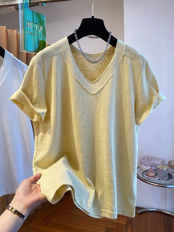 大きいサイズ 120kg リバースウェアデザインニッチイエロー V ネック Tシャツレディース半袖ルーズインナーレイヤリングシャツトップ夏|undefined