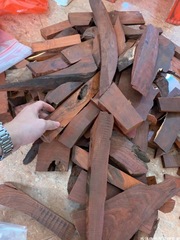 Indian Rosewood raw material edge material, corner material, guitar material, comb material, bracelet material, cake material, segment material, scrap material, bead material