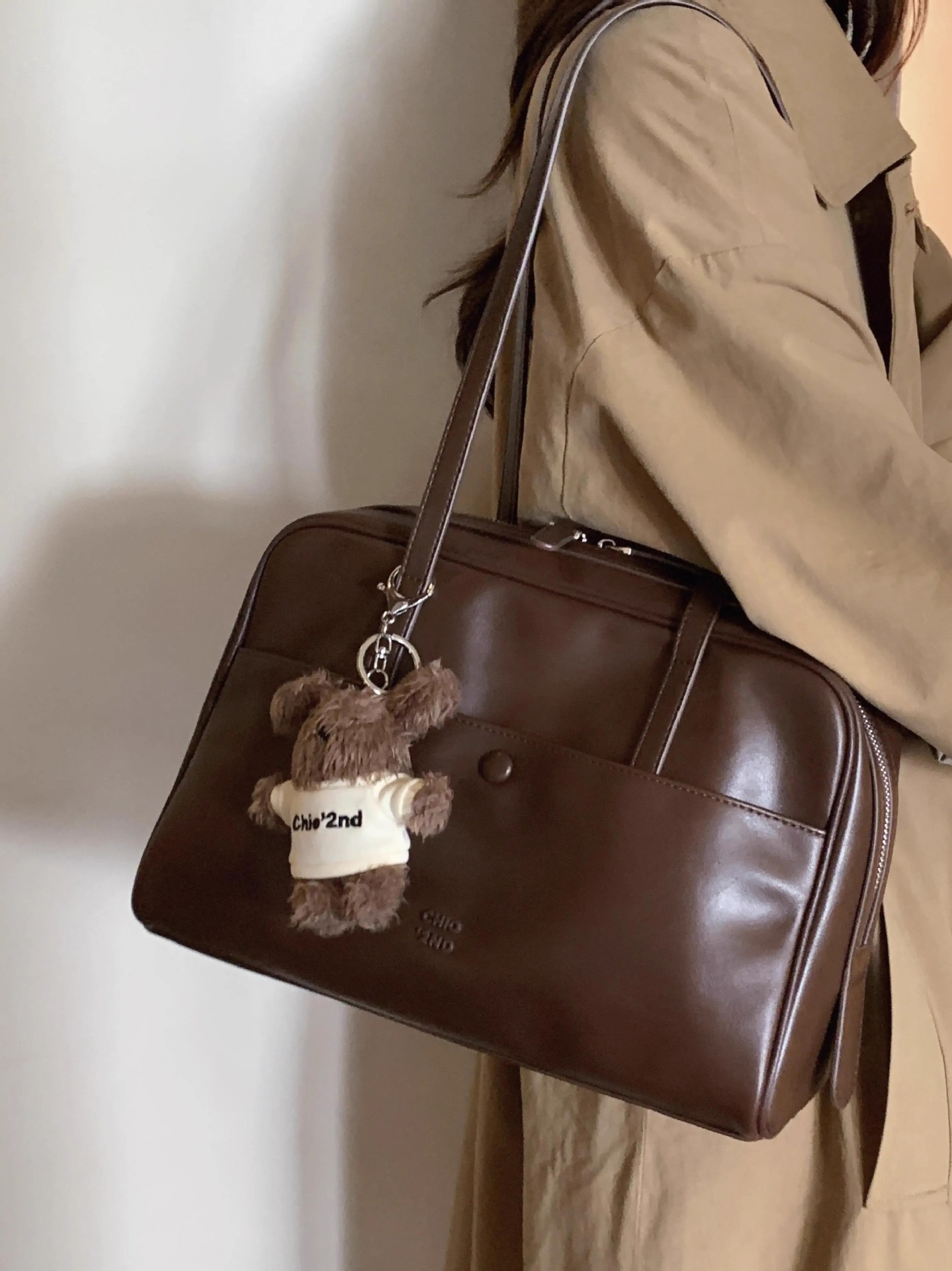 南風Chio2ndバッハプラットホーム枕バッグレディース2024新品レトロ通勤ハンディバッグ