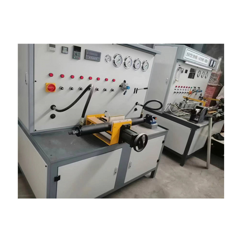 液压泵 油缸测试台_副本.jpg