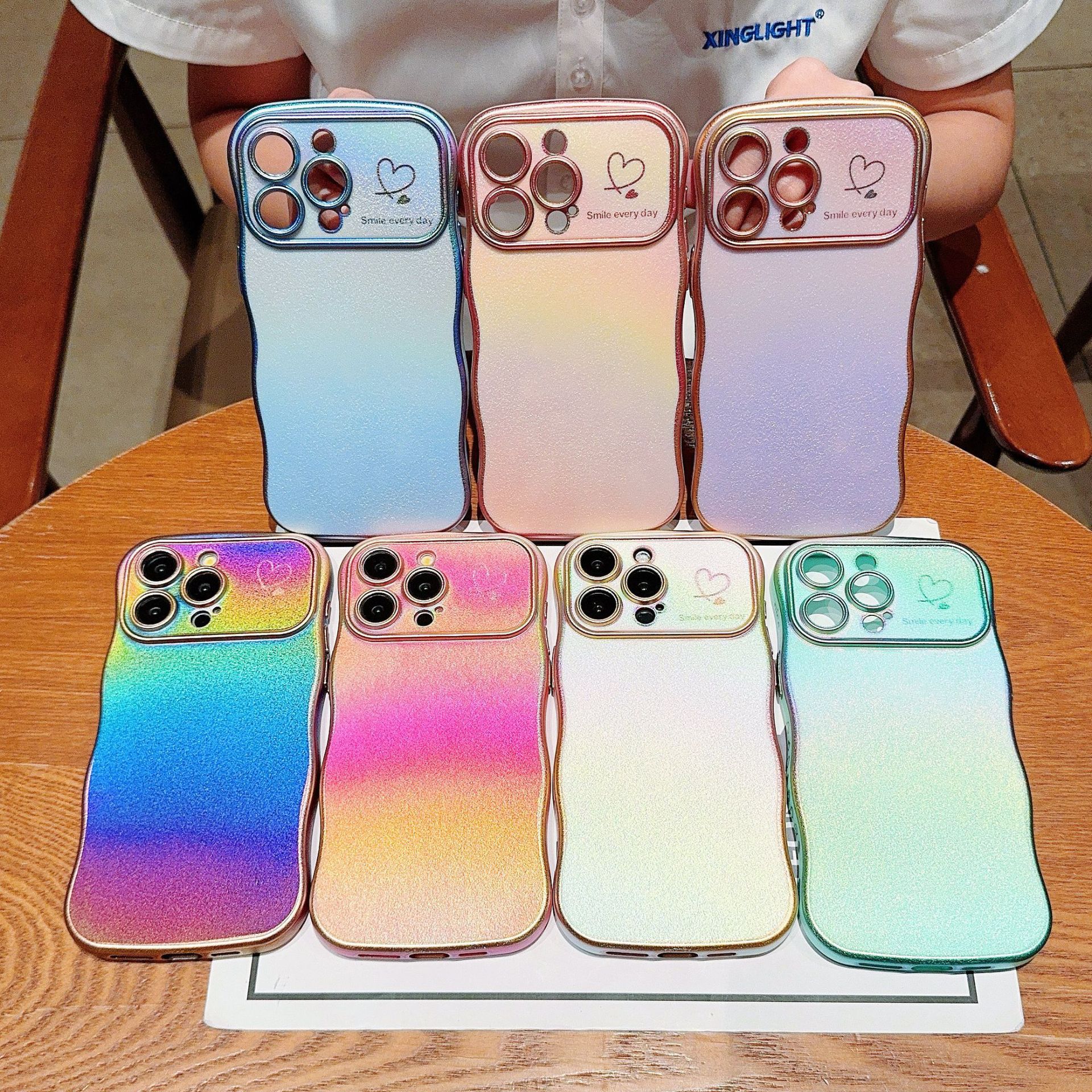 Nuevo color de seda brillante pantalla de seda para Apple 17 proMax caso de teléfono móvil gradiente todo incluido iphone 16 comercio exterior